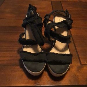 Candie’s Black Wedges